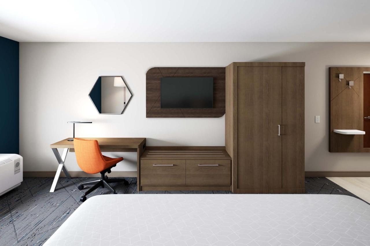 Holiday Inn Express & Suites - Tomah By Ihg Extérieur photo