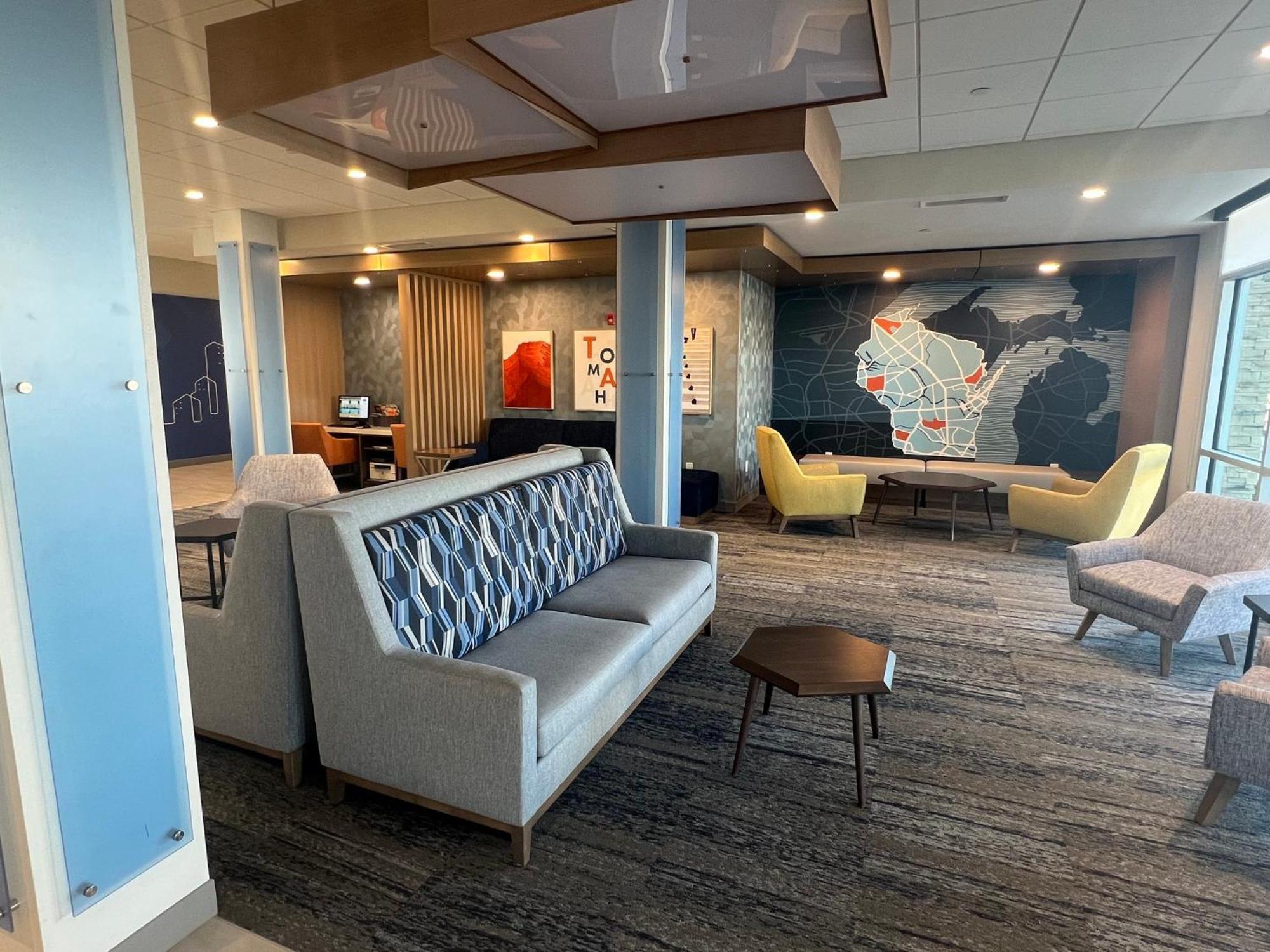 Holiday Inn Express & Suites - Tomah By Ihg Extérieur photo